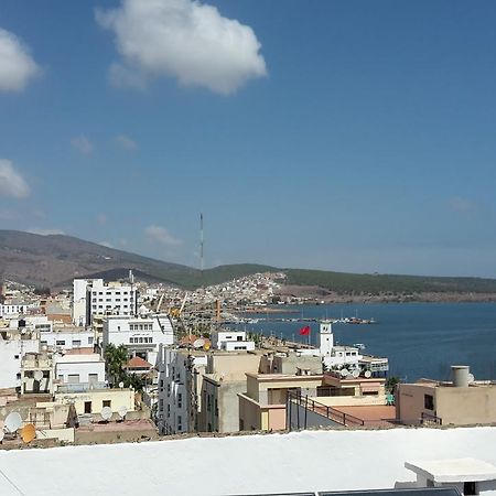Hotel De La Mediterranee الناظور المظهر الخارجي الصورة